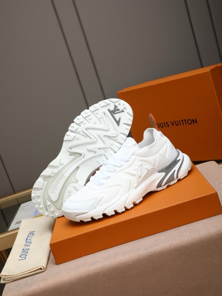 Men's Louis Vuitton Shoes-828